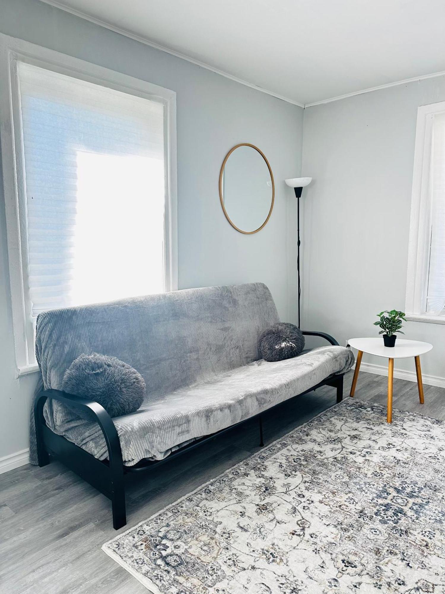 شقة Cozy 2Br House Near Centre With Patio, Bbq, Backyard, And Netflix بيتربورو المظهر الخارجي الصورة