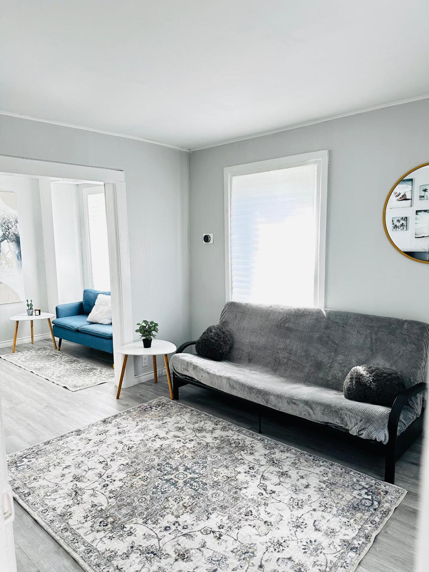 شقة Cozy 2Br House Near Centre With Patio, Bbq, Backyard, And Netflix بيتربورو المظهر الخارجي الصورة